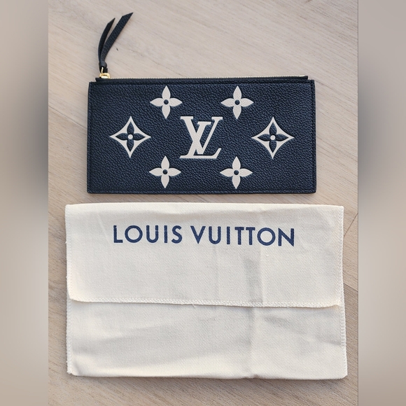 Louis Vuitton Authentic BiColor Empriente Bill Pouch with Dust Bag! - Picture 13 of 15